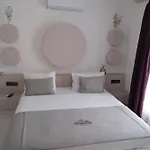 Hotel Tekhan Alacati Çeşme