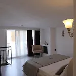 Tekhan Alacati Hotel *