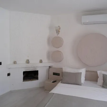 Tekhan Alacati Otel *