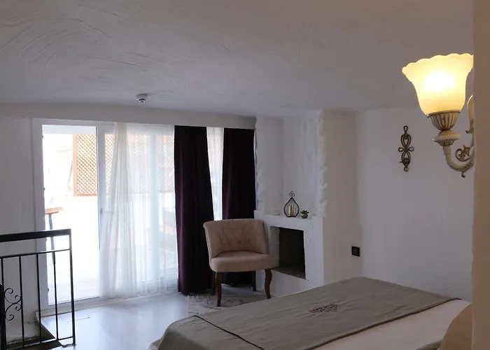 Tekhan Alacati 酒店 *